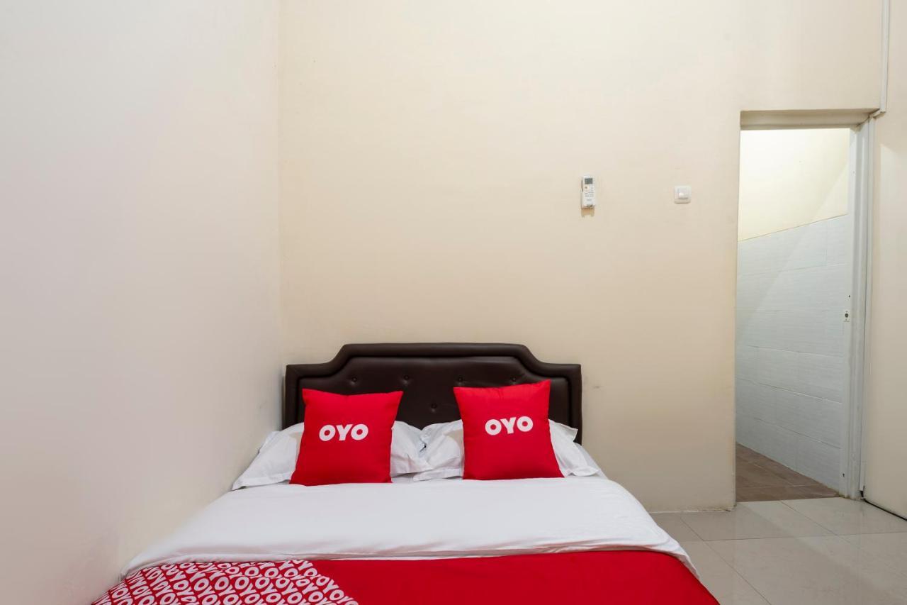 Oyo 3706 Griya Tentrem Syariah Lamongan エクステリア 写真